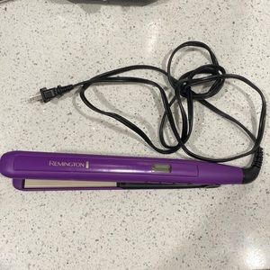 Remington straightener, high heat